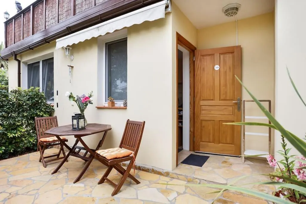 Apartment Azul Wellness Finca location